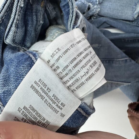 Hollister Jeans Womens 26 Light Wash High-Rise Vintage Flare Distressed Raw Hem - Picture 4 of 7